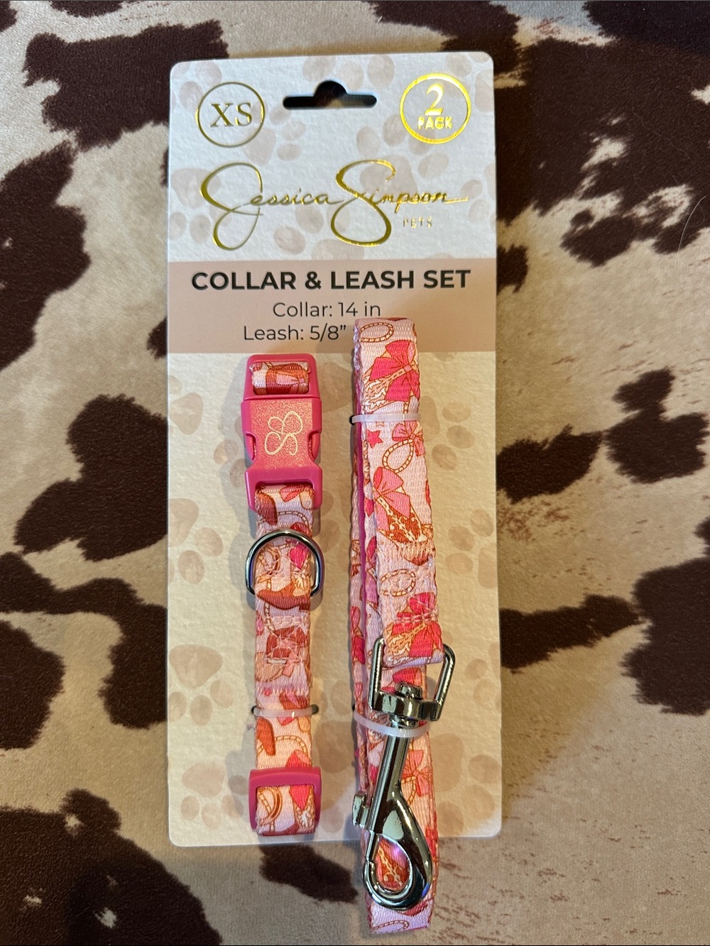 Jessica Simpson Pink Western Print Collar & Leash Set